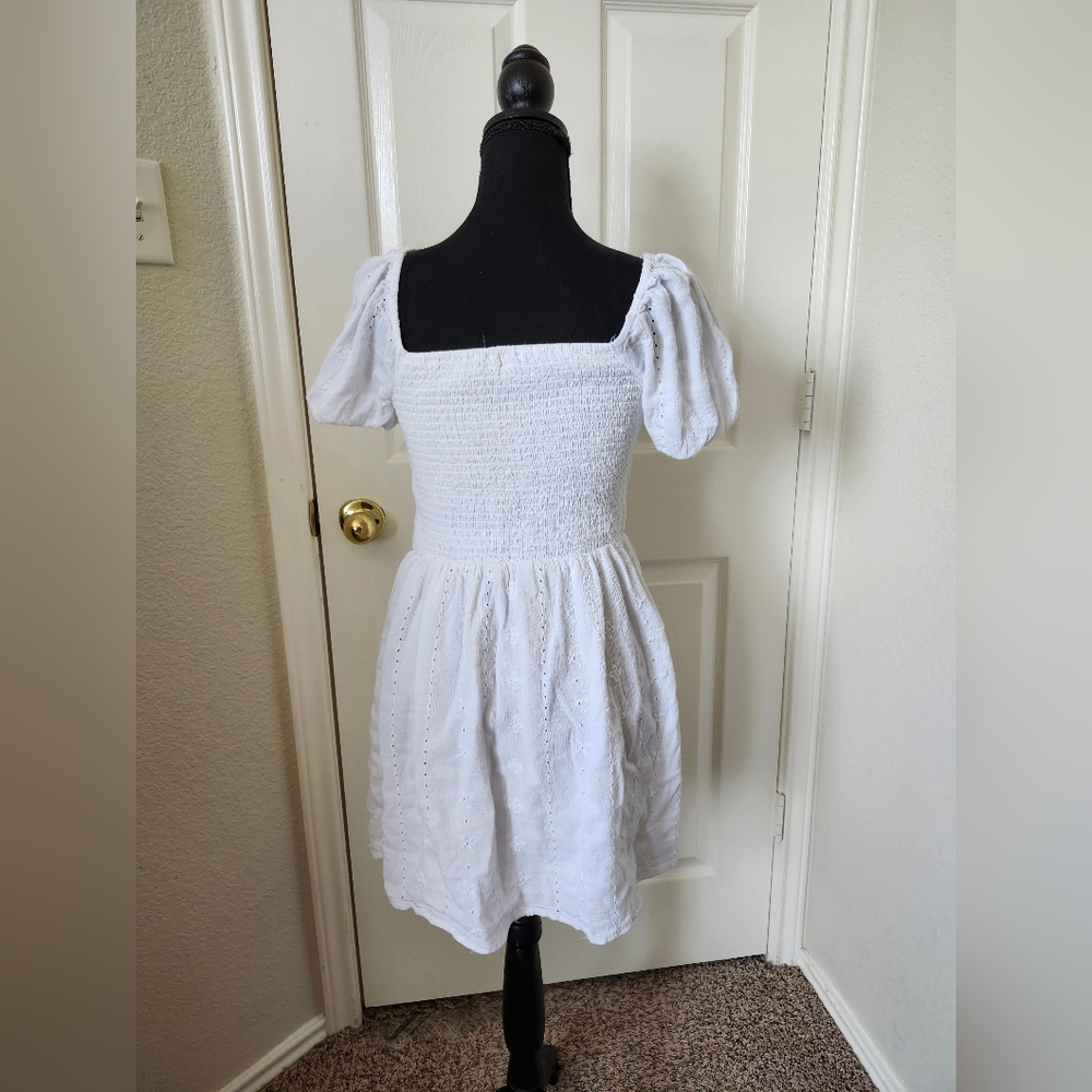 American Eagle White Smocked Puff Sleeve Embroidered Mini Dress M - Picture 4 of 15